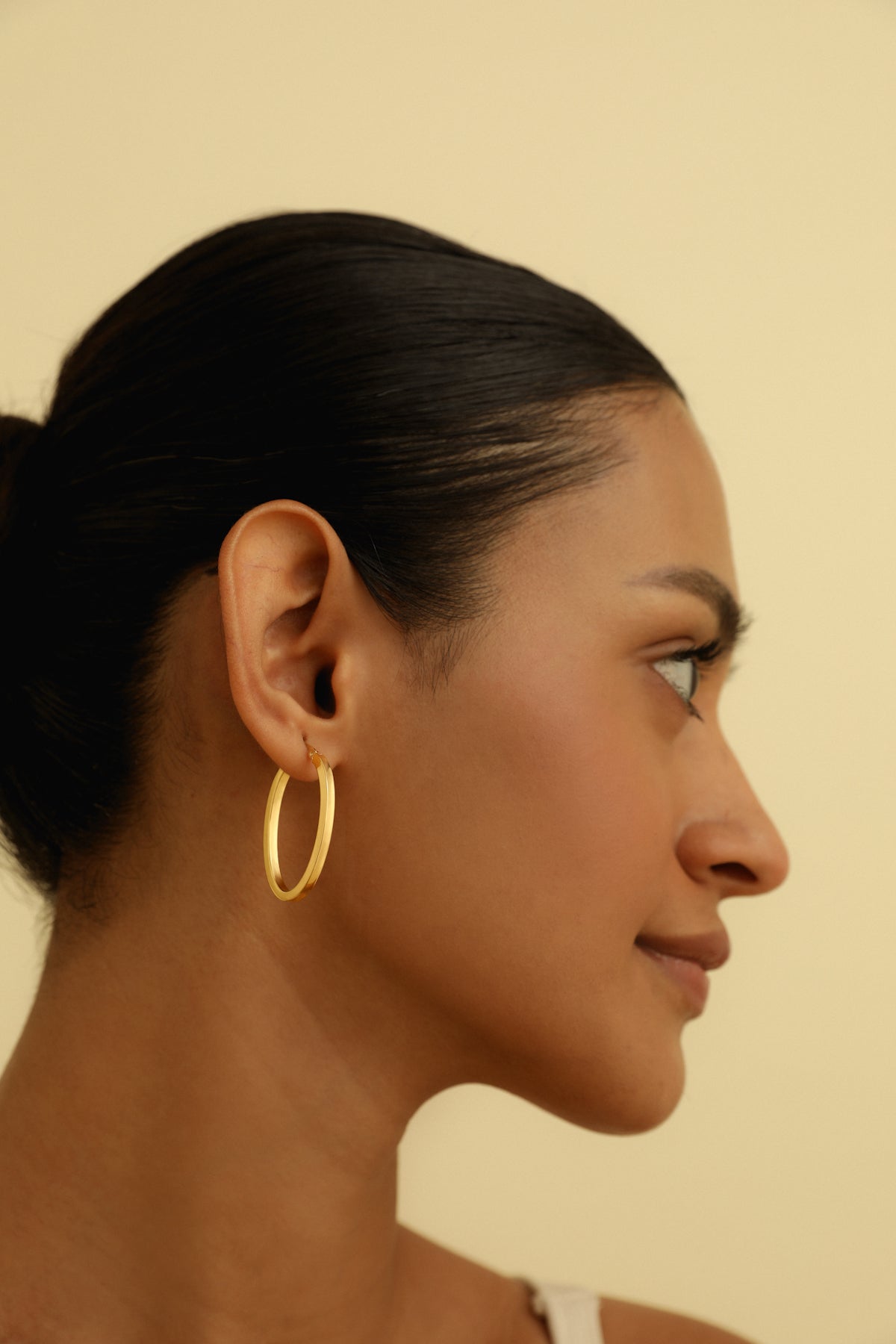 Timeless Oval Large Hoop Earrings